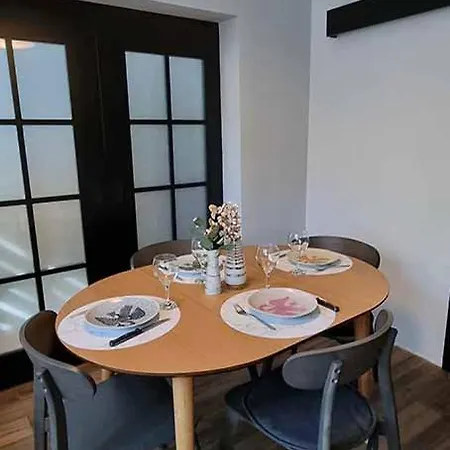 Apartament Vintage Pres De L'academie De Medecine Sofia